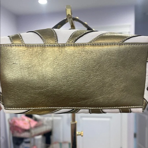 Coach Y2K Metallic Bronze Zebra Pouchette - Picture 4 of 16